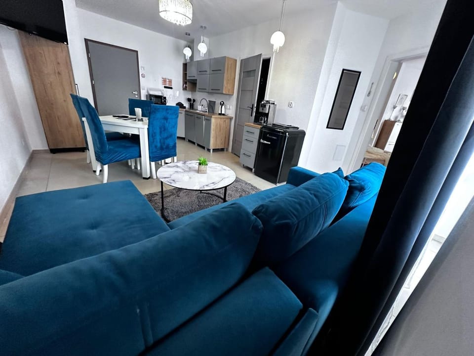 Apartament Sosnowy Apartment in Lower Silesian Voivodeship