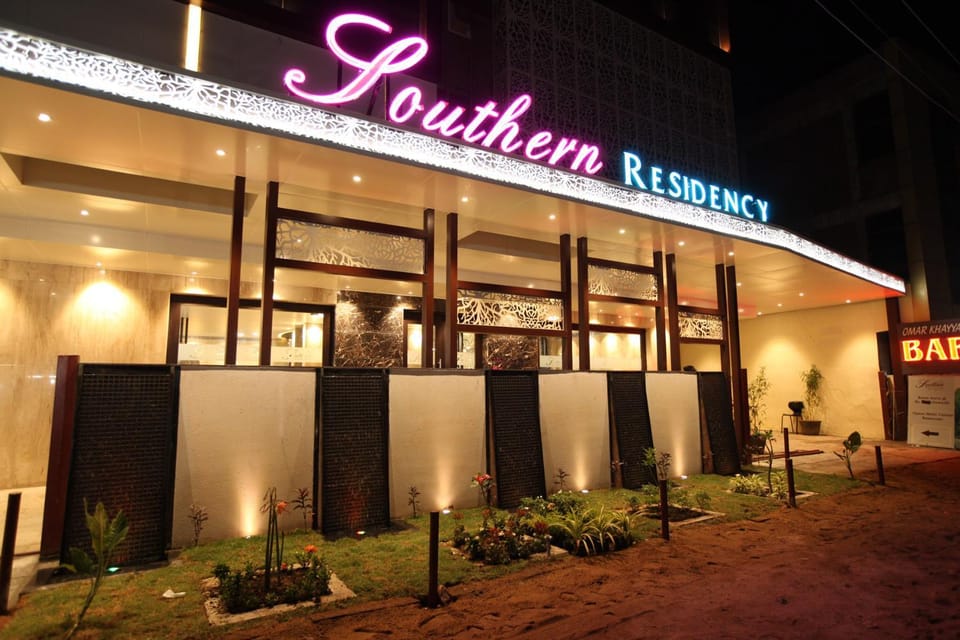 Facade/entrance, Night, City view