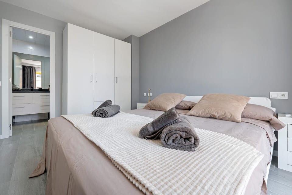Living room, Bedroom