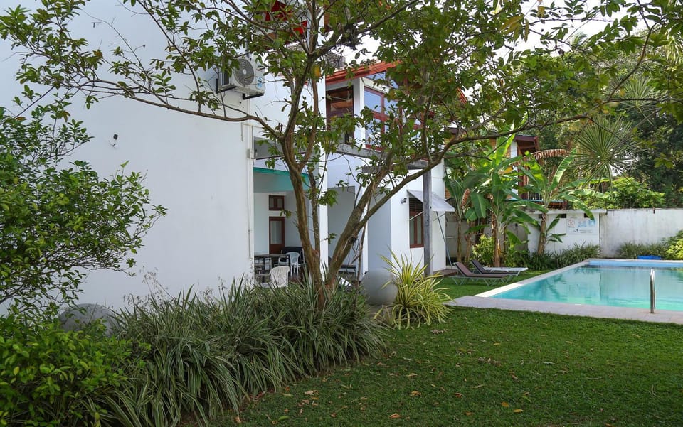 Property building, Garden, Garden