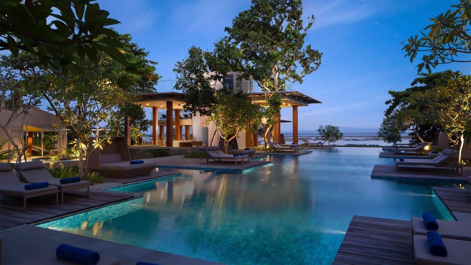 Property building, Swimming pool