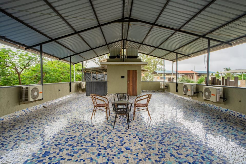 Patio, Communal lounge/ TV room, Day, View (from property/room), Balcony/Terrace, Dining area, Evening entertainment