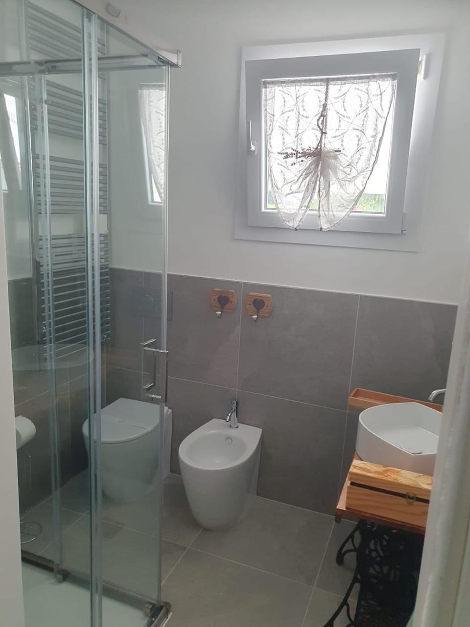 Shower, Bathroom