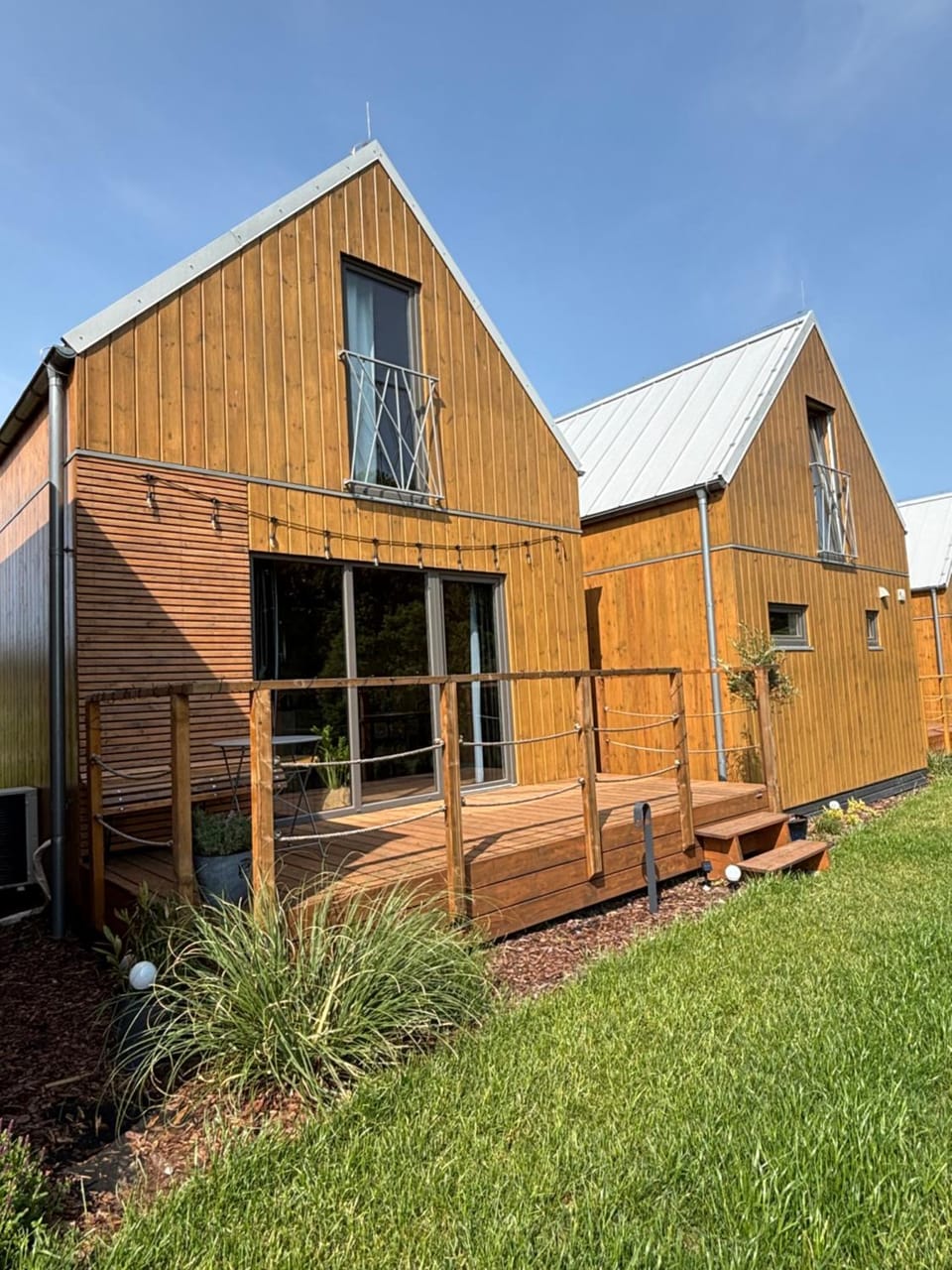 Property building, View (from property/room), Balcony/Terrace