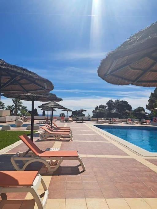 Bella Home Apartment in Guia