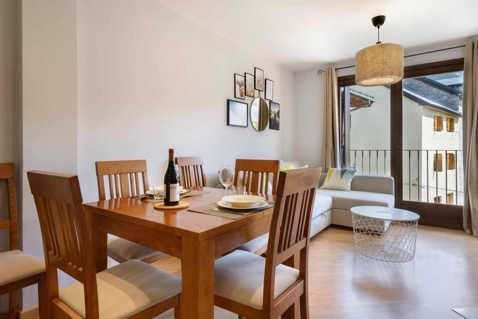 Casa Constanza | Balcón l Vistas | Wifi l Montaña Apartment in Panticosa