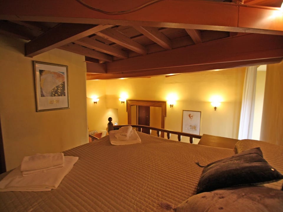 Bedroom, Bedroom