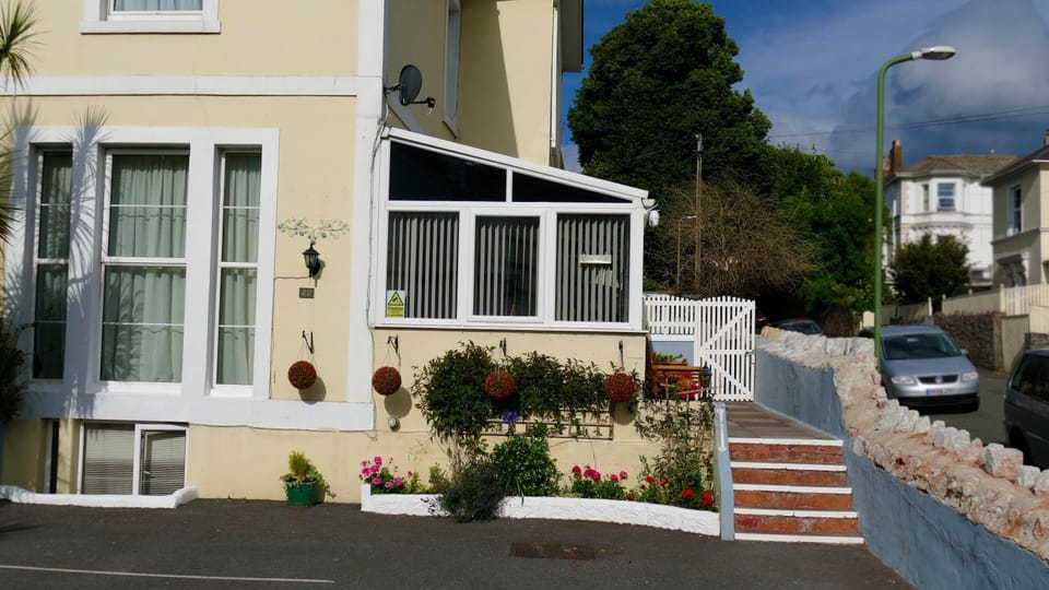 Marmalade Bed & Breakfast Bed and Breakfast in Torquay