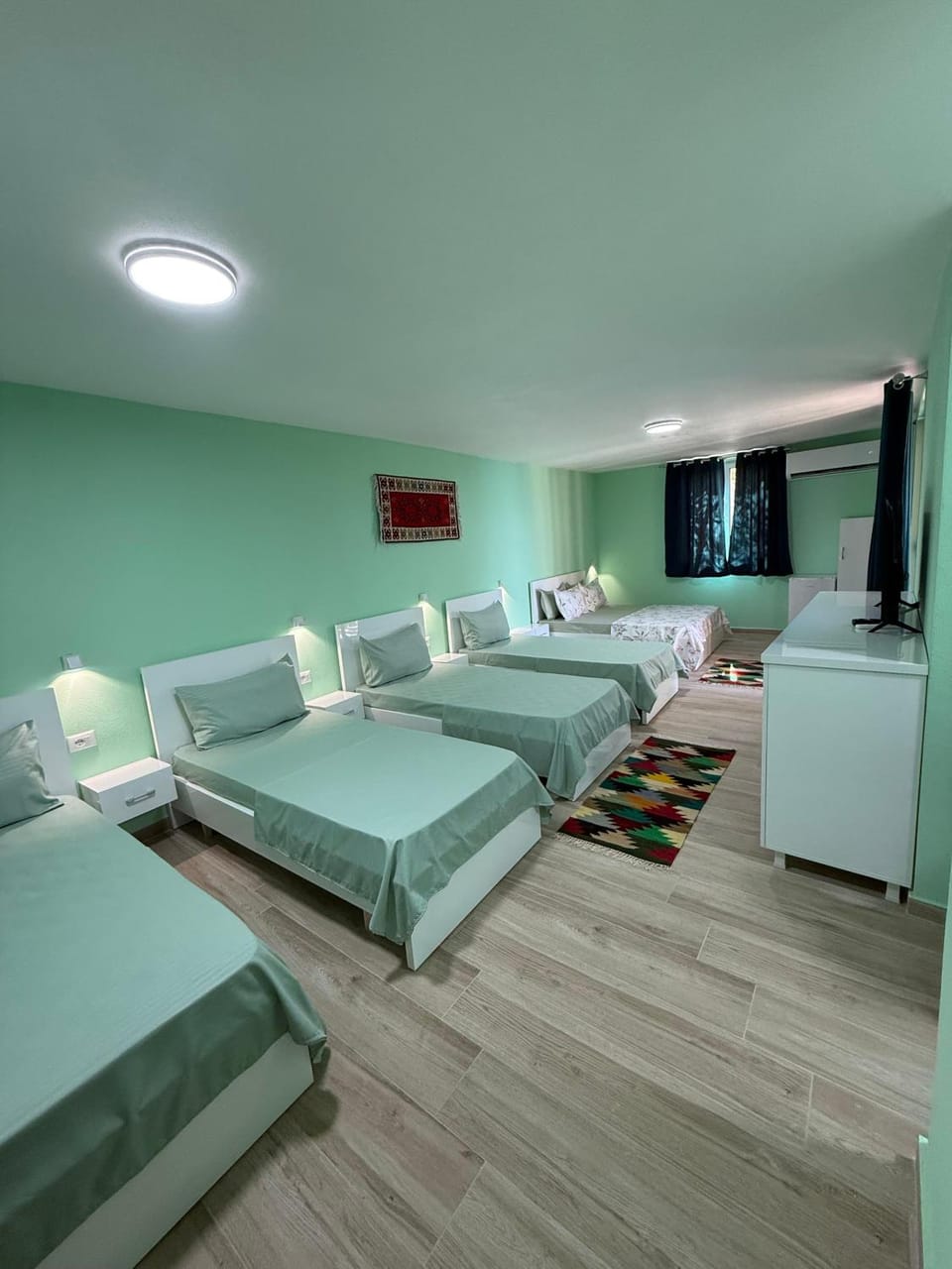Bujtina e Qilimave Bed and Breakfast in Europe