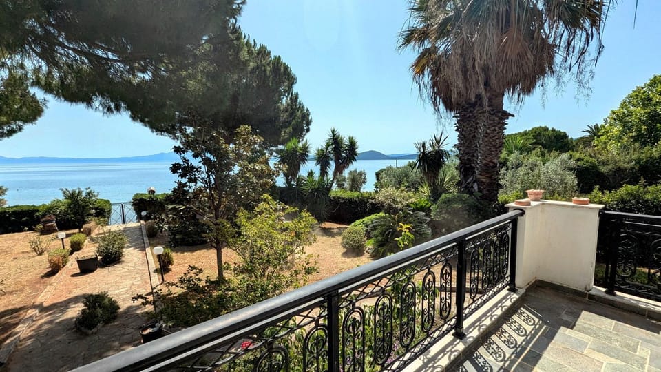 Balcony/Terrace, Garden view, Sea view