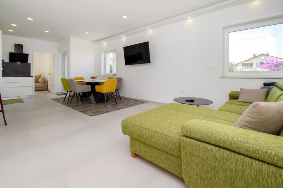 Modern apartment Alisa with a sea view Apartment in Medulin