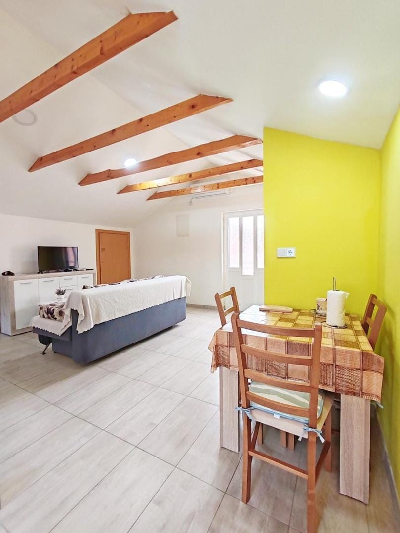 Apartment Pengo Apartment in Neum