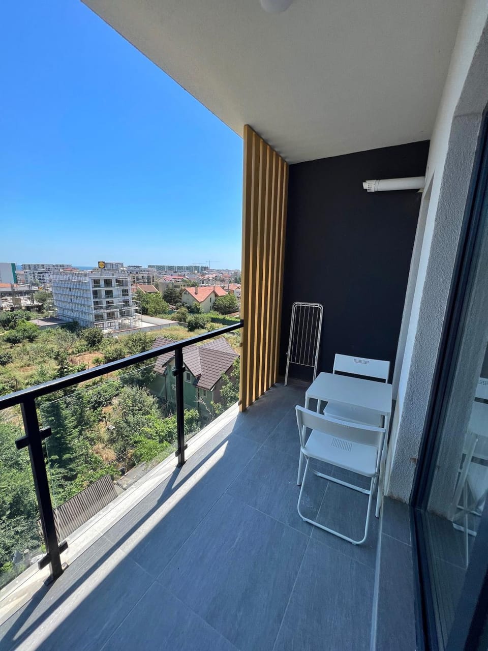 Bulldog Studio Apartment in Constanța County