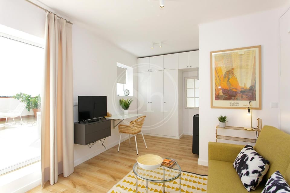 TV and multimedia, Living room, Seating area