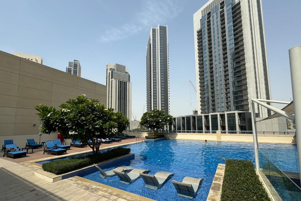 Luxurious Living 3 Bedroom at Harbour Views Apartment in Dubai