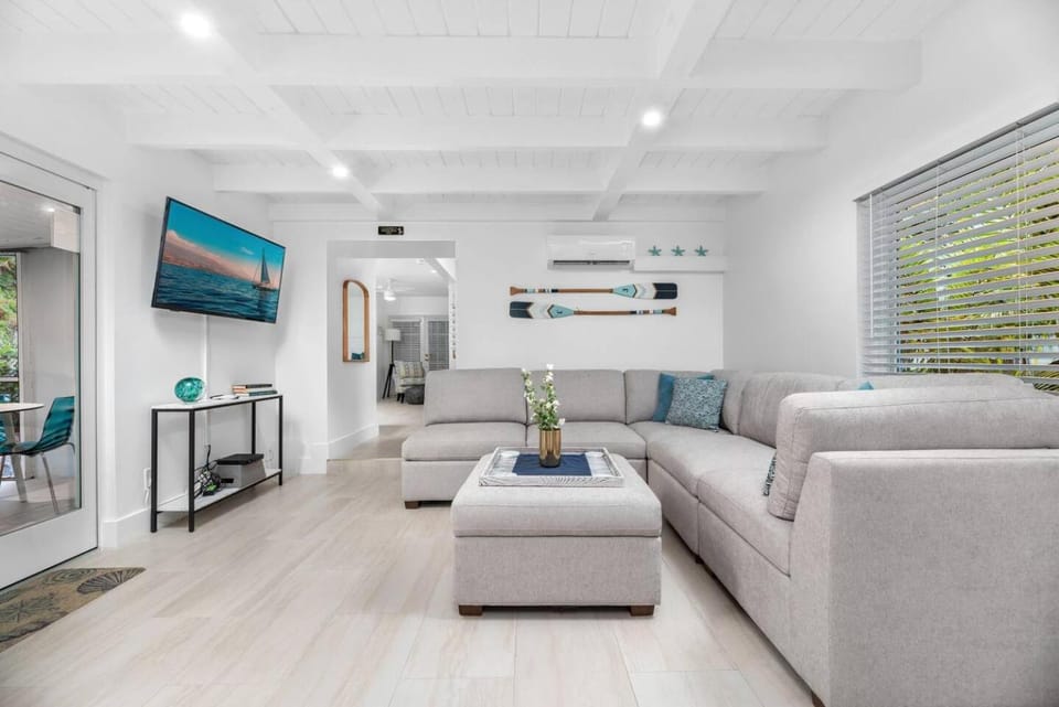 The Riverside Retreat 1 House in Fort Lauderdale