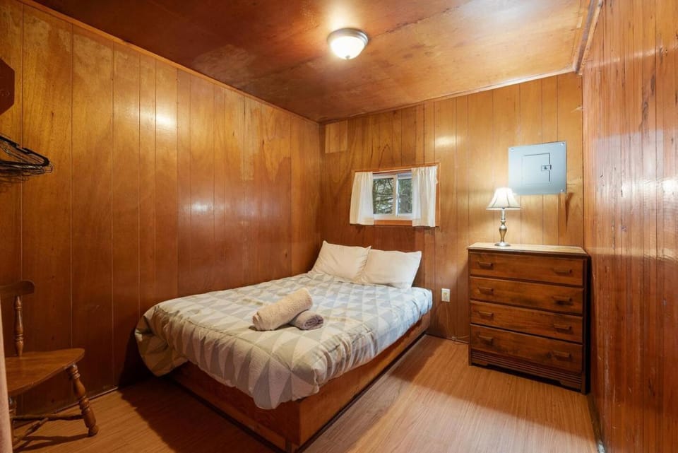 Dive into Nature House in Otonabee-South Monaghan