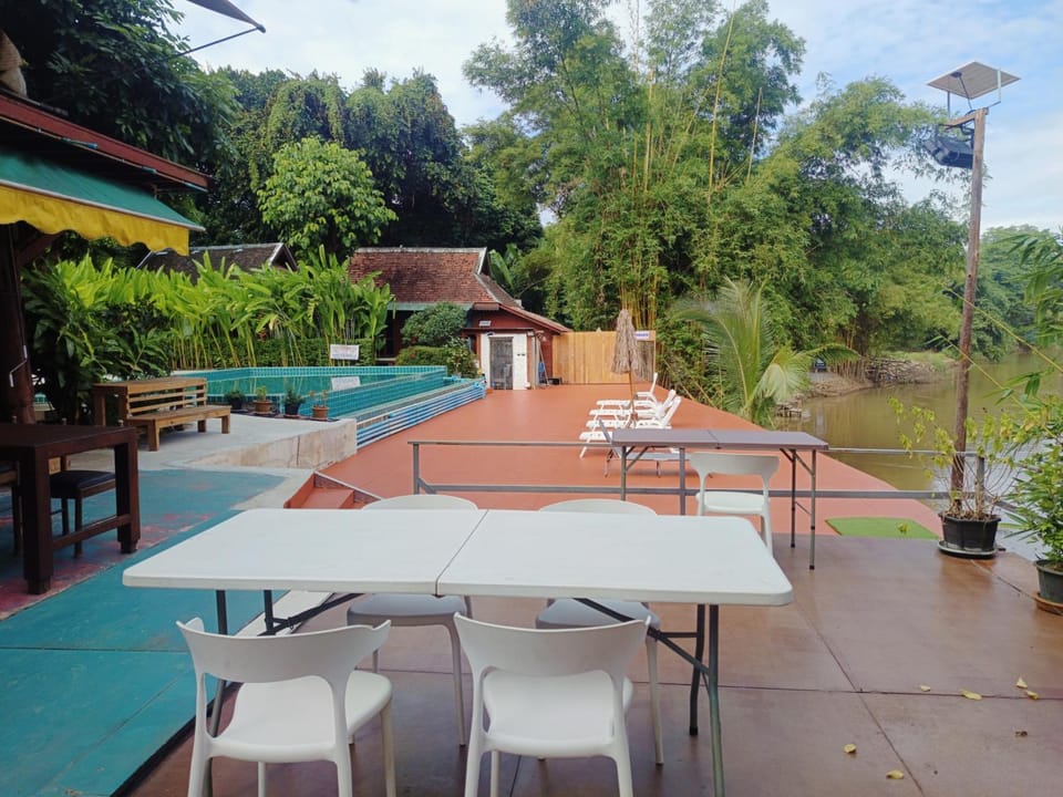 Patio, Restaurant/places to eat, Day, Garden, Banquet/Function facilities, Garden view