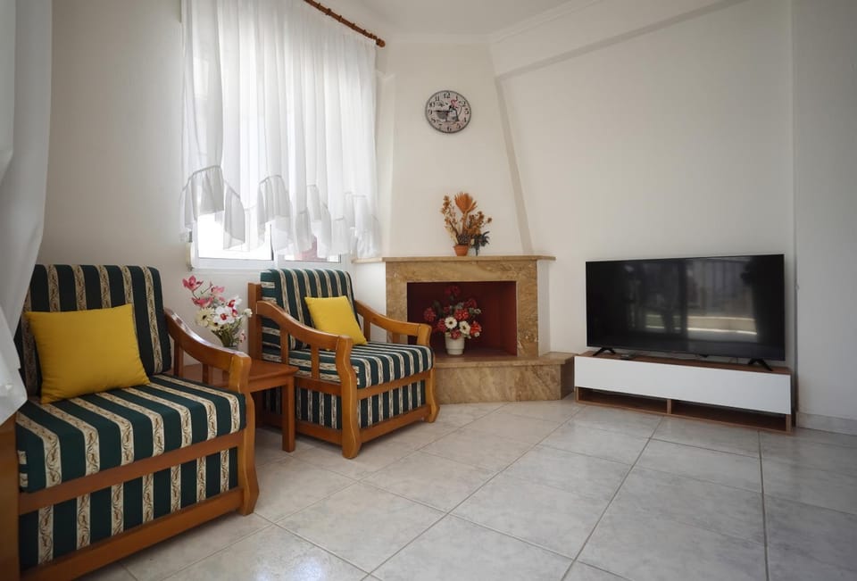 Aussie Apartment by Golden Host Apartment in Halkidiki