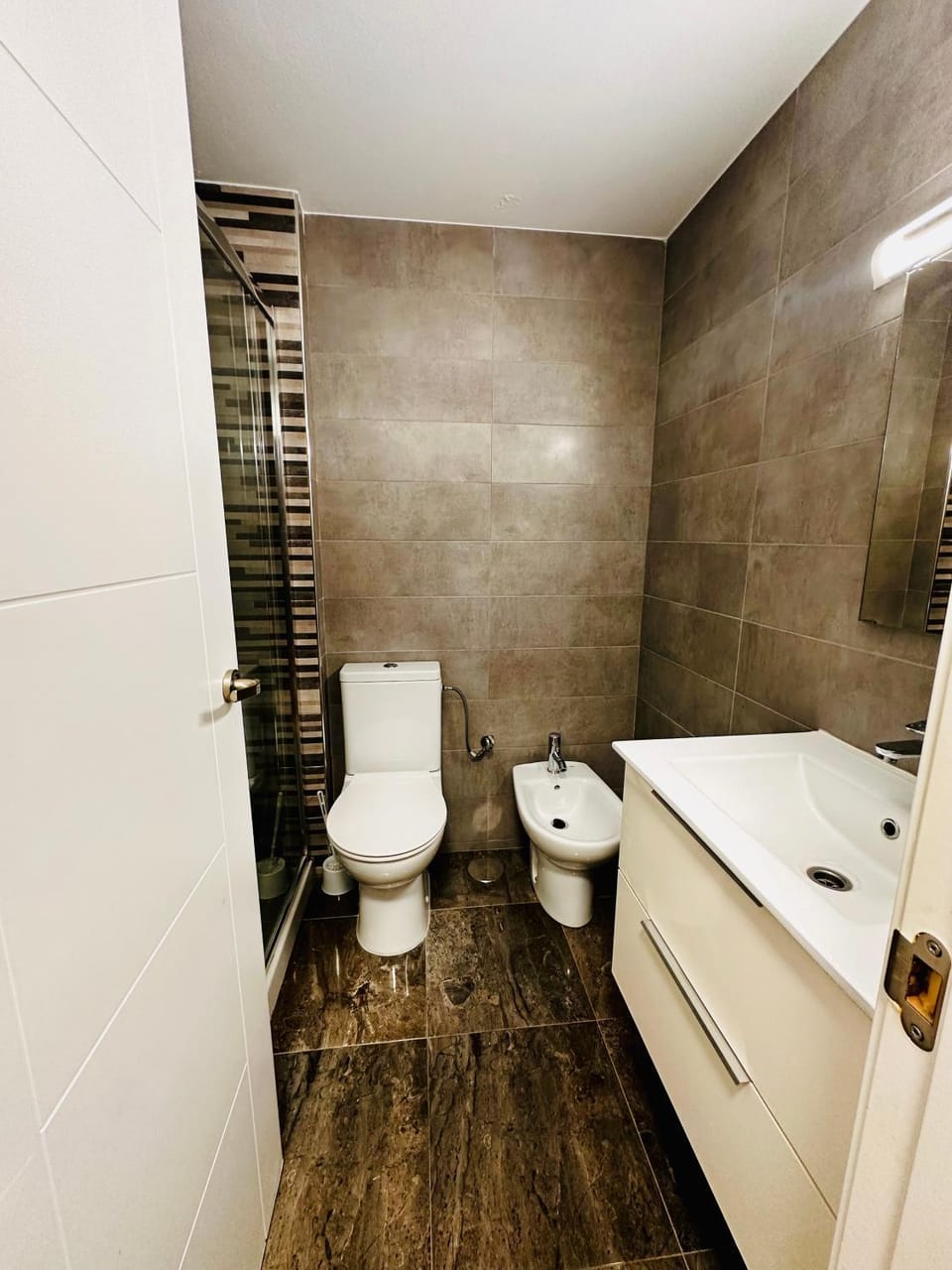 Shower, Bathroom, bidet