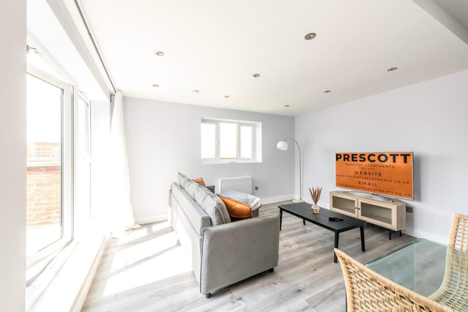 Living room, Seating area, Text overlay