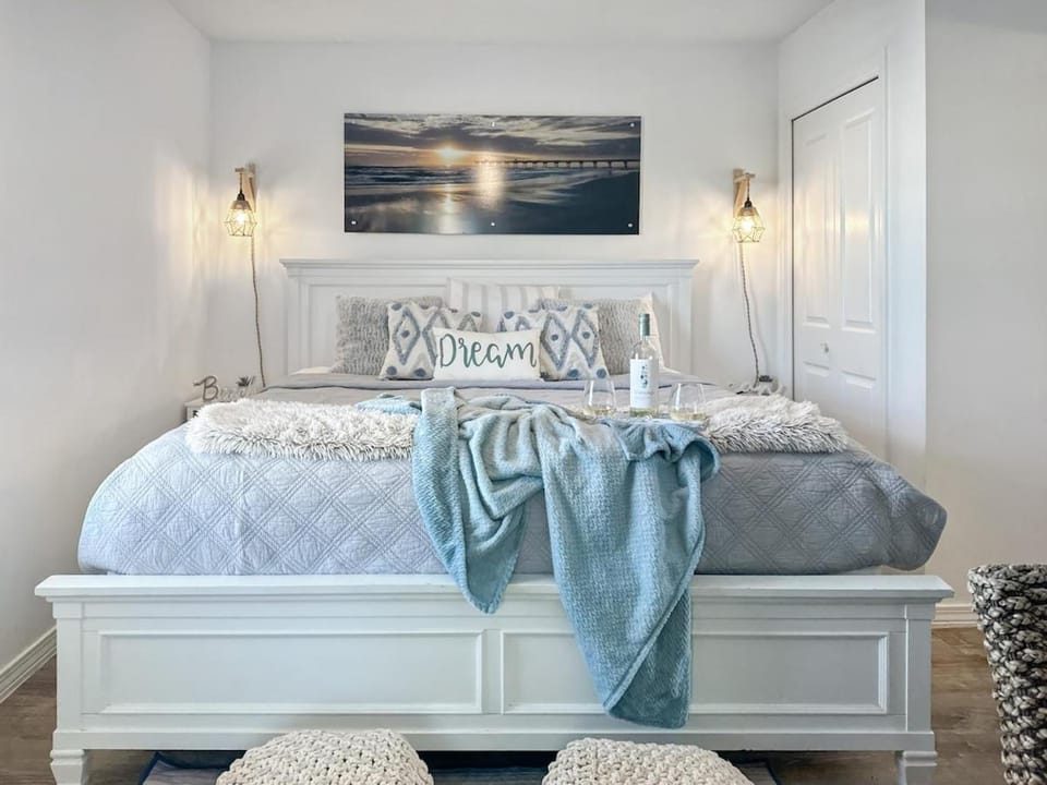 Sunrise Destin-ation Beach view Heated Pool House in Destin