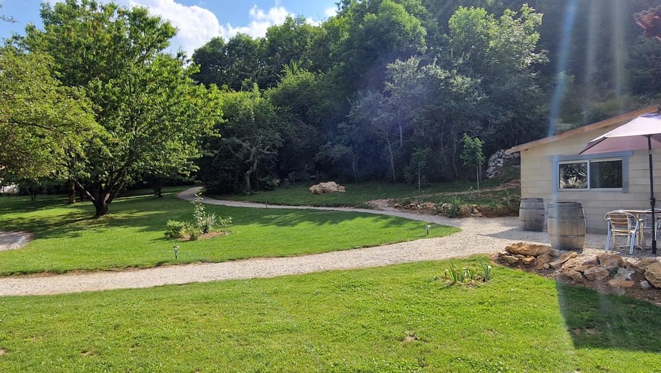 Dortoir Gîte d'étapes "Les troubadours" Ô rendez-vous 6 pers en Demi-pension Hostel in Occitanie
