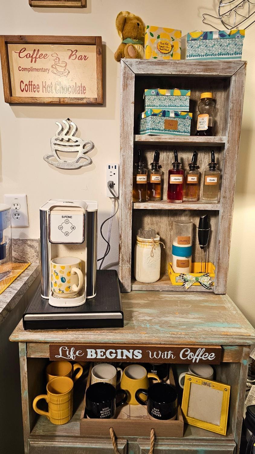 Coffee/tea facilities