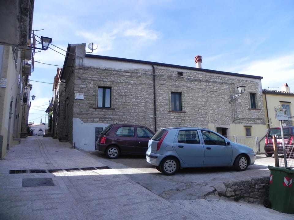 Casa Vacanze Faeto Bed and Breakfast in Province of Foggia