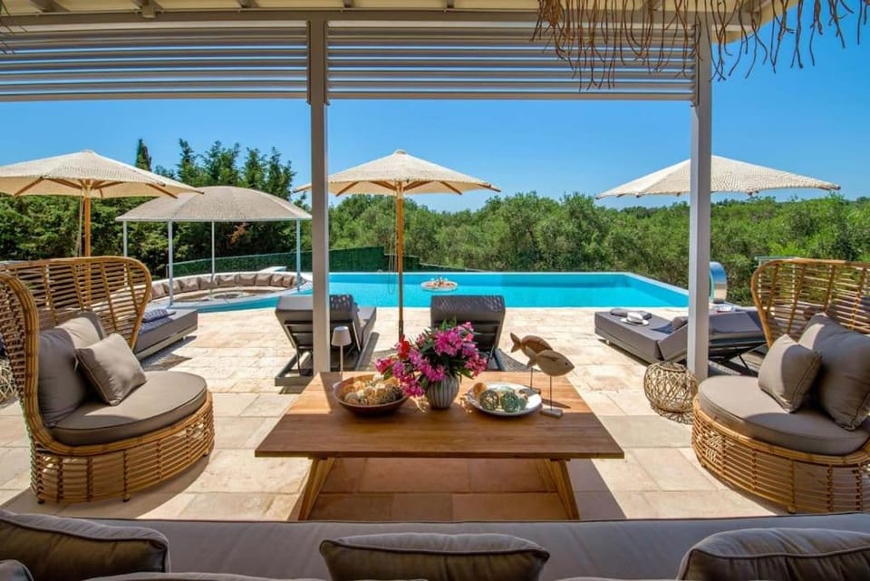 Sunset Villa by PaxosRetreats Villa in Peloponnese, Western Greece and the Ionian