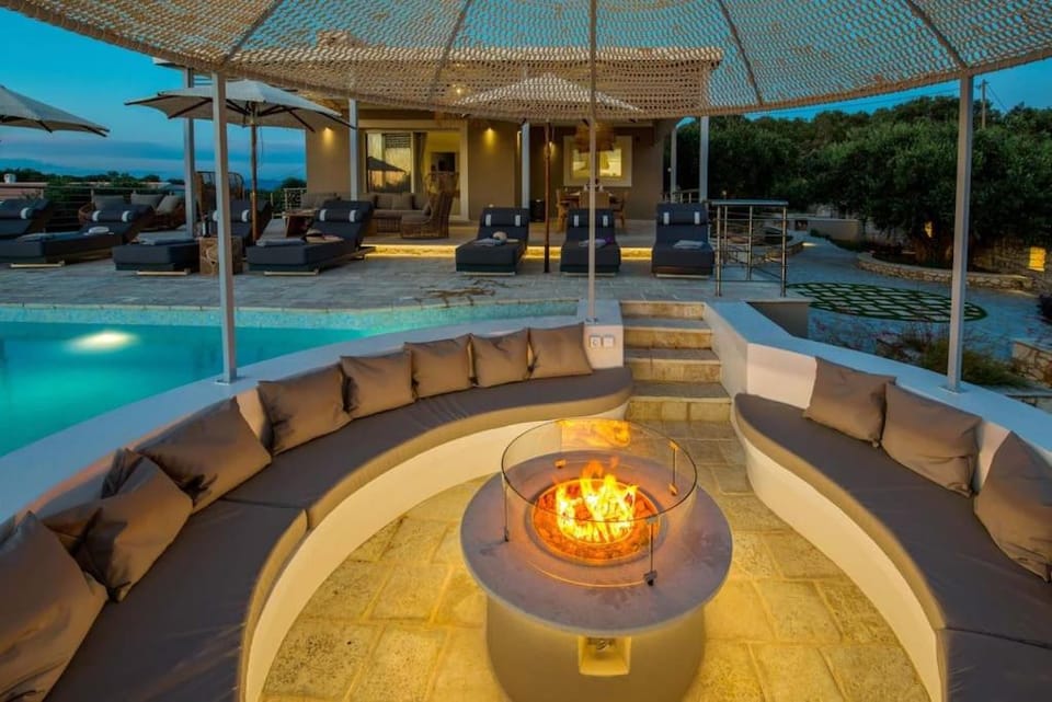 Sunset Villa by PaxosRetreats Villa in Peloponnese, Western Greece and the Ionian