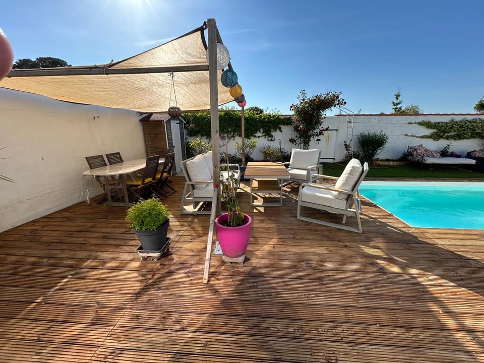 Patio, Garden view, Pool view, Swimming pool