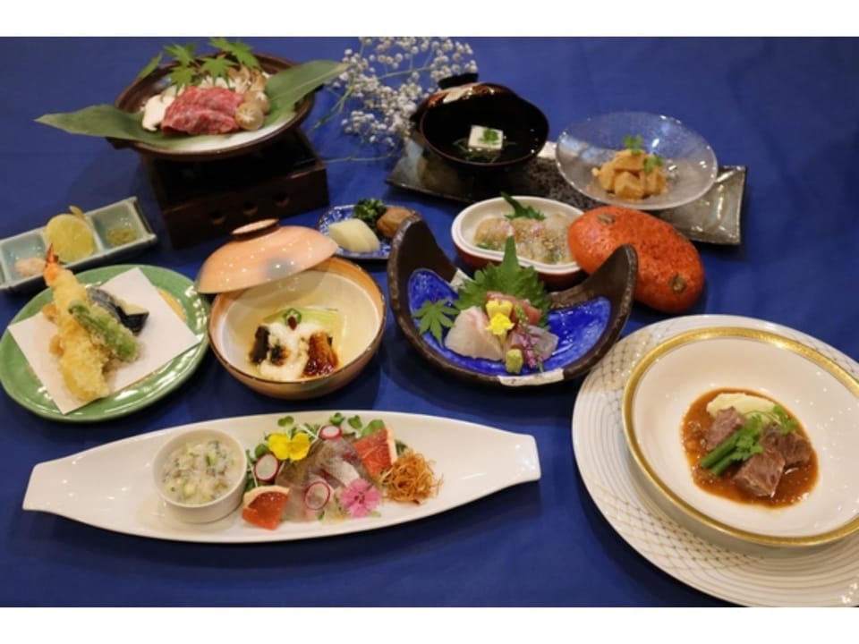 Nanki Shirahama Resort Hotel - Vacation STAY 38052v Hotel in Japan