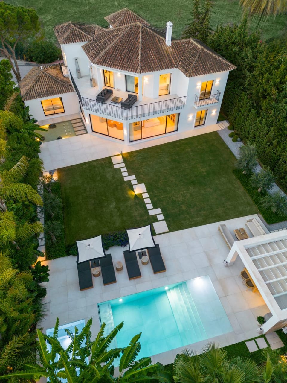 Garden, Swimming pool