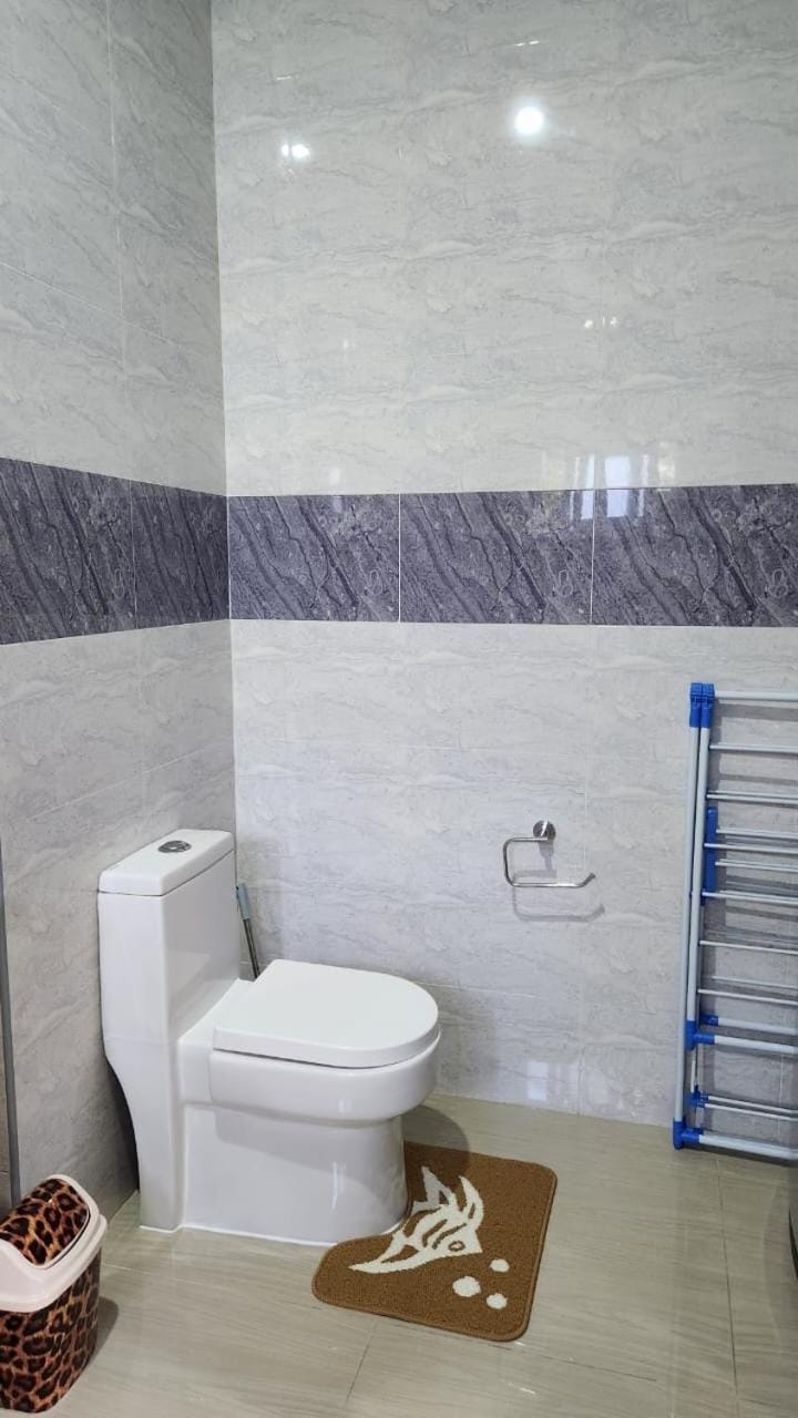 Toilet, Bathroom