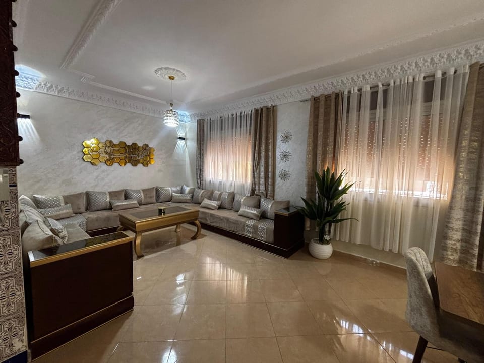 Apartamento Fnideq, Familia, Bienestar y mercado House in Tangier-Tétouan-Al Hoceima