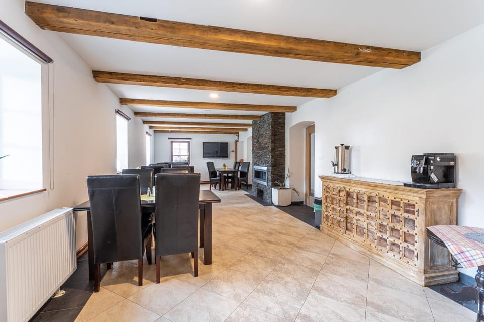 Houda Bouda - Penzion & Apartmány Bed and Breakfast in Erzgebirgskreis