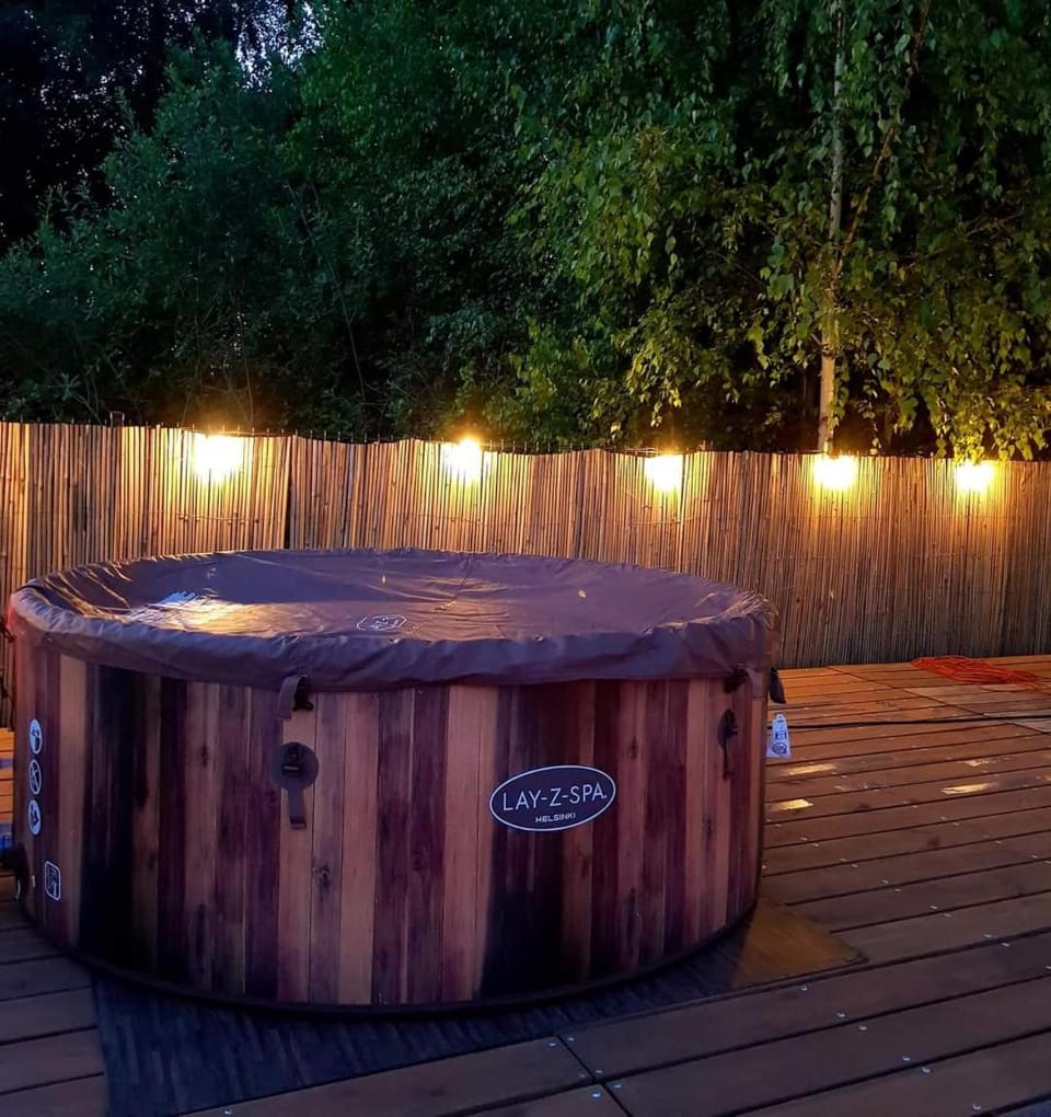 Hot Tub