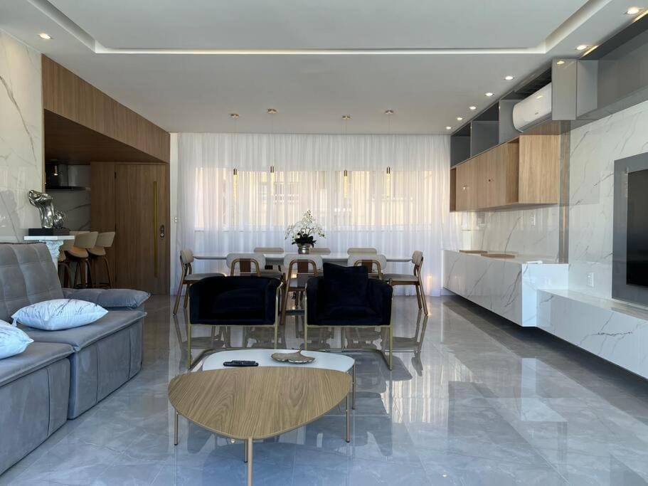 Apartamento Copacabana Lateral Mar Apartment in Rio de Janeiro