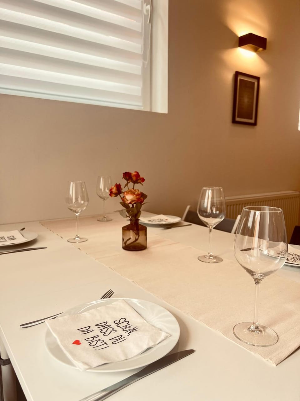 Food and drinks, Dining area