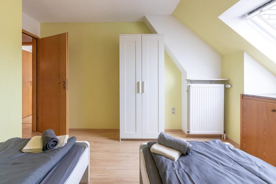 Wohnung Nähe Mainz in ehemaligem Weingut mit 6 Schlafzimmer Apartment in Rhineland-Palatinate