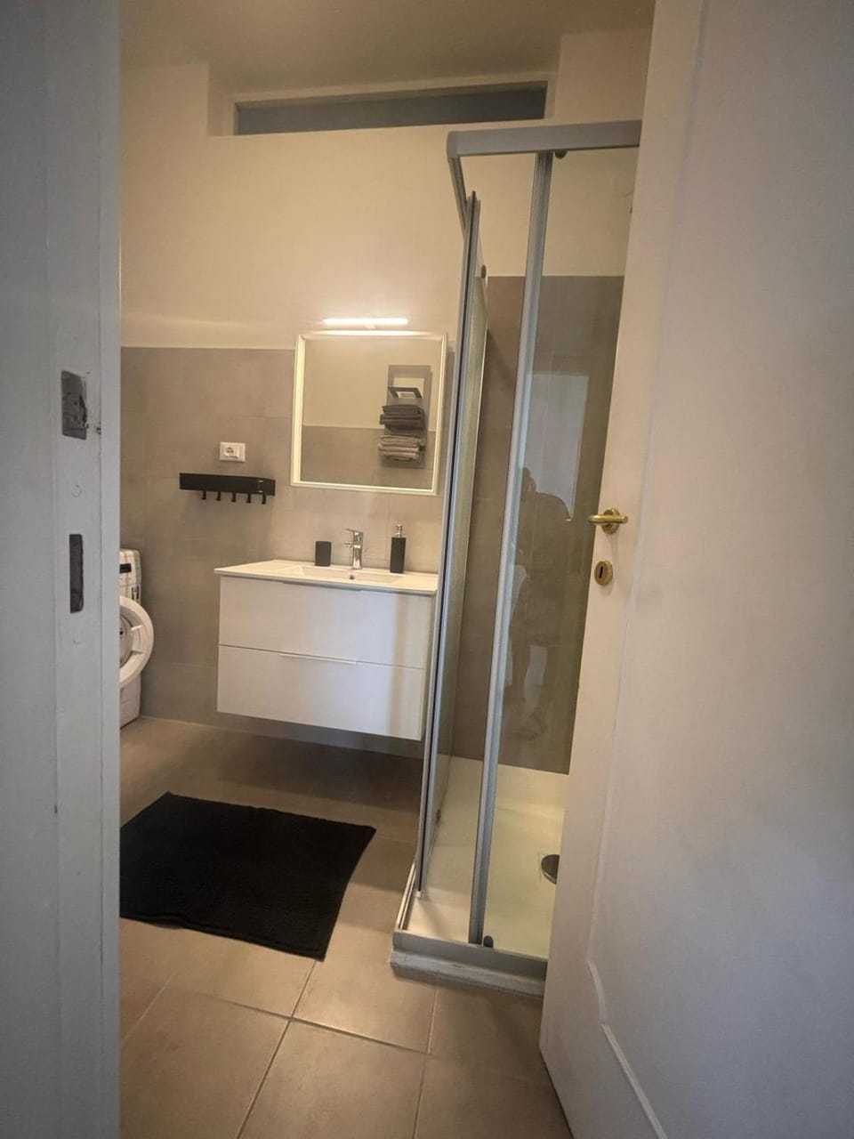 Shower, Bathroom
