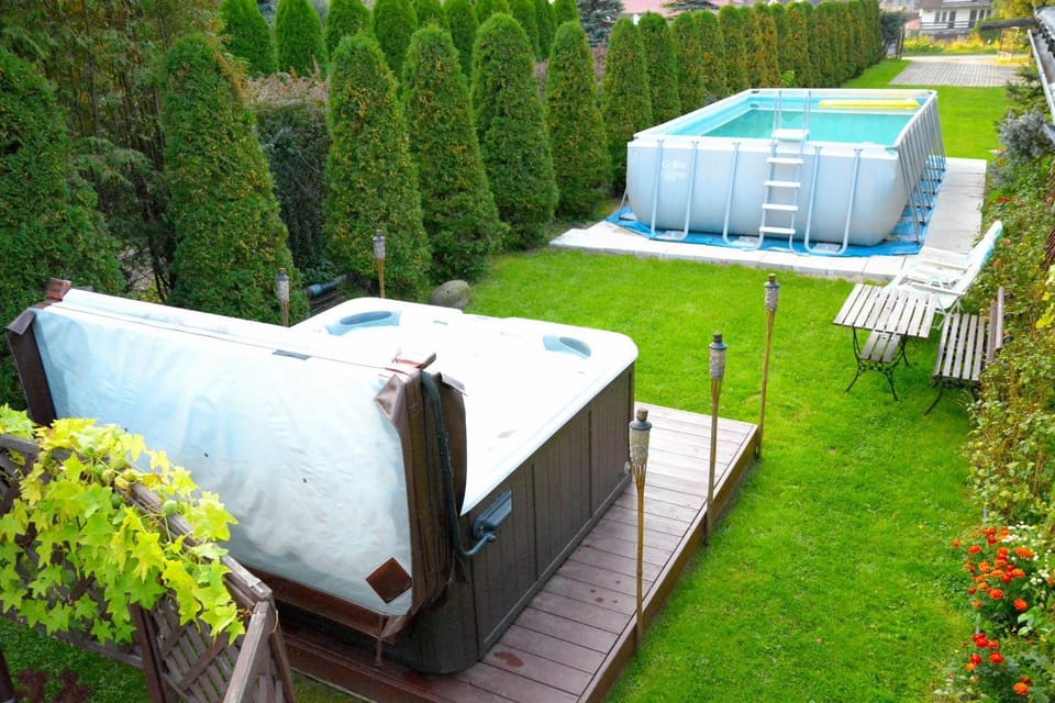 Activities, Garden, Hot Tub, Spa and wellness centre/facilities, Garden view, Pool view, Area and facilities, Swimming pool, Entertainment