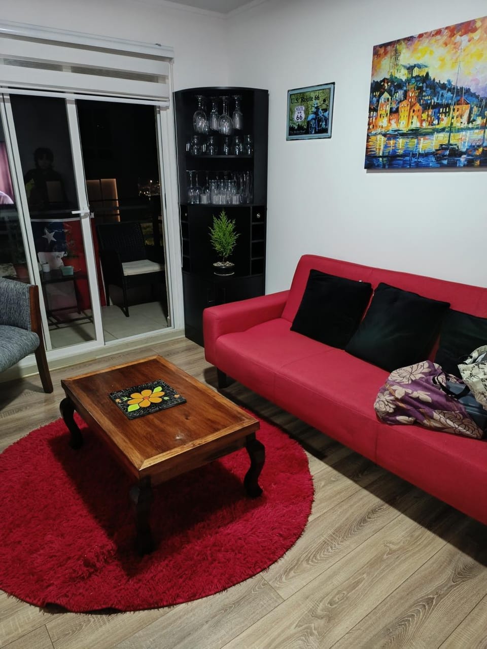 Living room, Seating area