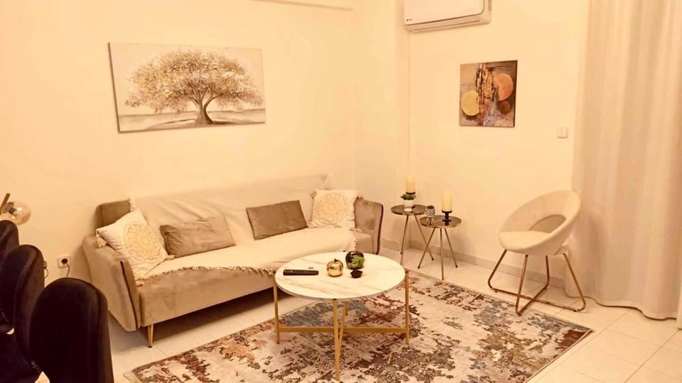 Cozy apartment in Athens, close to city centre and beaches Apartment in Kallithea