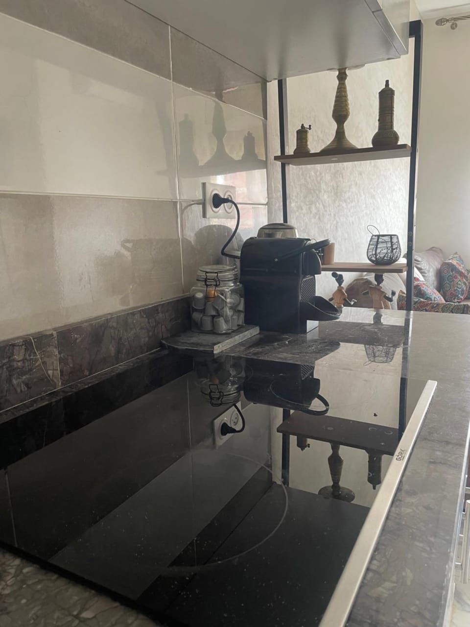 Appartement climatisé avec balcon proche plage Apartment in Morocco