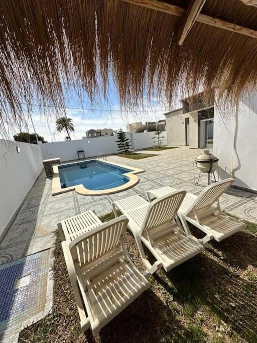 Pool view, Swimming pool, Swimming pool, sunbed