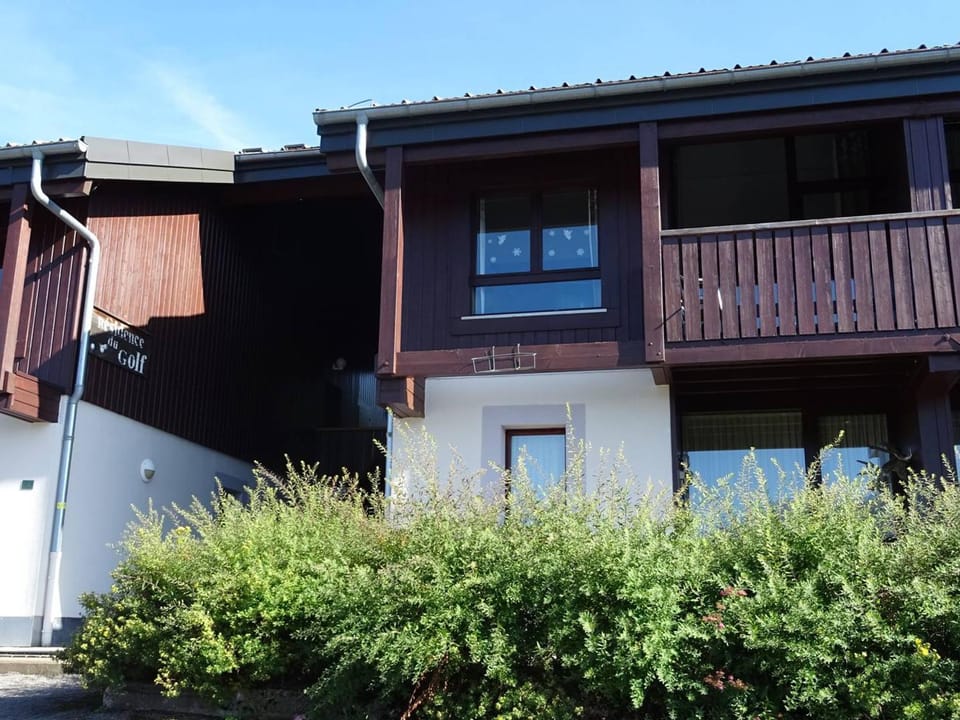 Les Gets : Triplex 5 pièces pour 8 pers, proche télésiège, navette, balcon, ski/vélo - FR-1-802-1 Apartment in Les Gets
