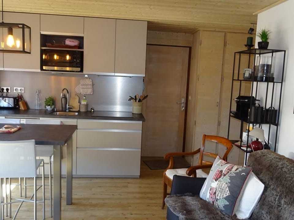 Appartement Confort 3 Pièces, 4 Pers, Balcon, Proche Commerces et Pistes - Les Gets - FR-1-802-12 Apartment in Les Gets