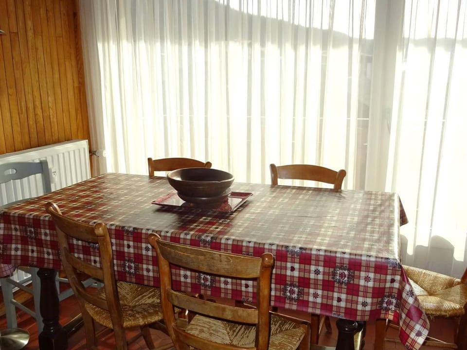 Les Gets: Appartement Duplex Confort 3 Pièces 7 Pers, Wifi, Garage - FR-1-802-52 Apartment in Les Gets